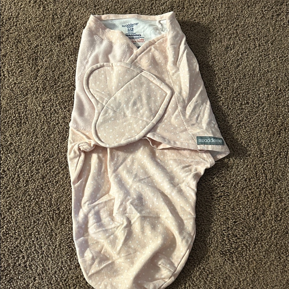 SwaddleMe Pale Pink Dot Wearable Swaddle